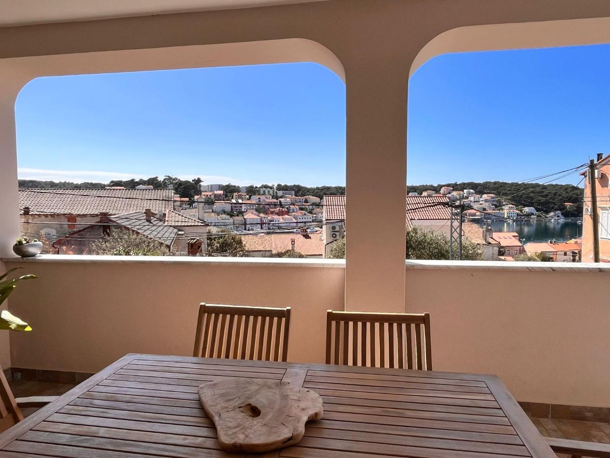 Apartment Oscar Mali Lošinj Extérieur photo