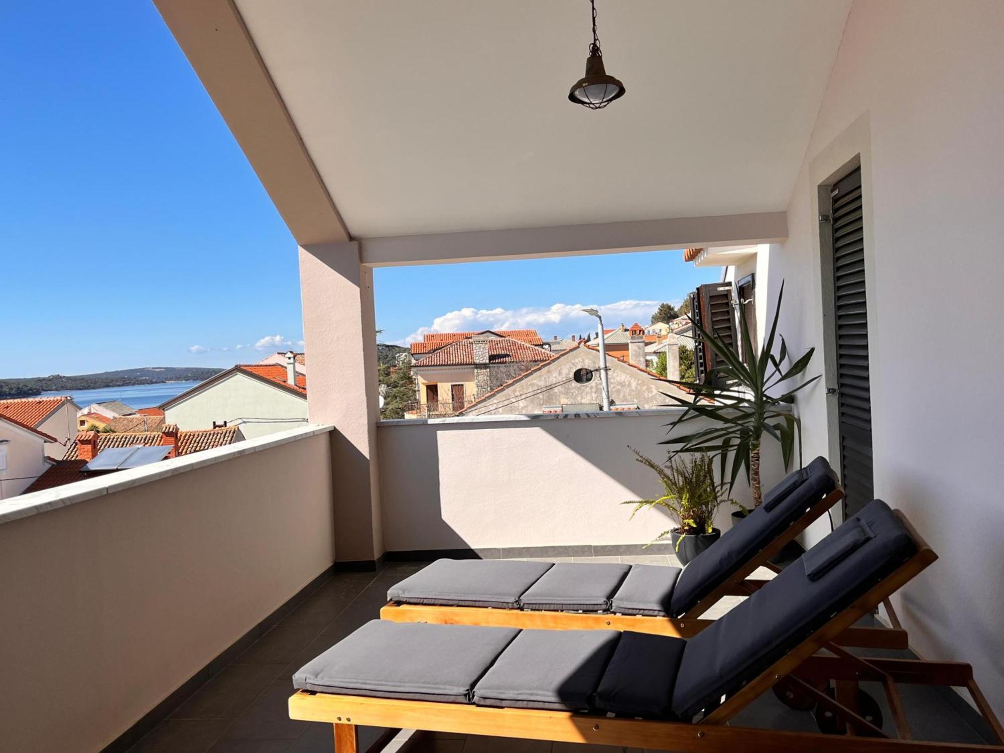 Apartment Oscar Mali Lošinj Extérieur photo